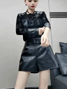 เสื้อยืดคอกลมแขนยาวผ้าฟองน้ำสไตล์เกาหลีสำหรับผู้หญิง เสื้อเชิ้ตทรงเข้ารูปสีดำ แฟชั่นฤดูหนาว ลำลอง ใส่ได้หลากหลายโอกาส