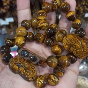 Vòng tay đá mắt hổ vàng tỳ hưu