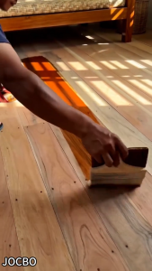 Best Seller HIGH GLOSS WATERPROOF WOOD WAX OIL | Enhances Wood Grain | Protects Against Molds and Insects | Varnish Paint Anti-Corrosion | Wood Wax | Enhances the Natural Beauty of the Wood | UV Protection | Moisture Resistant | Eco-Friendly and Low Odor.