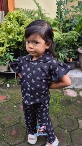 Setelan Anak Perempuan Crop Top Crinkle Motif Pita Terbaru