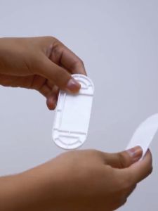 Bộ Miếng Dán Ổ Cắm Điện Đa Năng