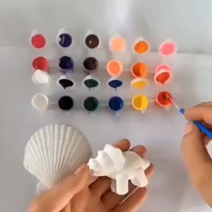 12 colors Paint Set With Paintbrush Colors palette Acrylic paint comes with paintbrushes mini Artist Brushes & Tools