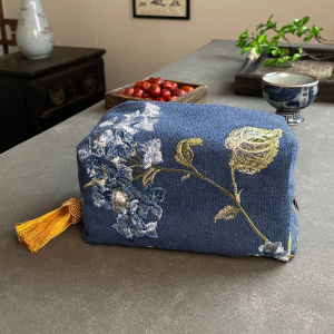 New Chinese Style Embroidered Napkin Holder Fabric Luxury Sample Room Living Room Bedroom Home Use Drawstring Paper Box