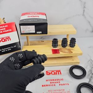 SIL SEAL KALIPER KIT REM CAKRAM DEPAN JAZZ RS CITY GM2 2008 SAMPAI 2019 BRIO MOBILIO FREED 1SET SAM