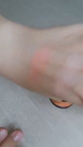 Phấn má hồng mịn lì Hàn Quốc Lovely Hoppe Cheek Puff