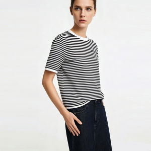 AMII | Round Neck Short Sleeve Diamond-studded Color Block Stripe Cotton-mixed Knitwear