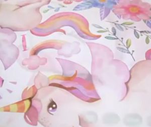 Decal dán tường tranh dán tường thú qua sông