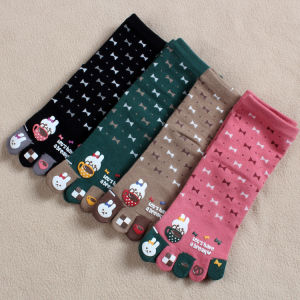Womens Five-Finger Cotton Socks Breathable Cute Cartoon Mid-Calf Separate Toe Warm Odor-Resistant Pure Cotton Home Socks