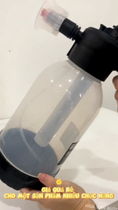 Bình Xịt Rửa Xe Ô Tô Tạo Bọt Tuyết Đa Năng Tự Động Phun 2000ML Tưới Hoa Vệ Sinh Nhà Cửa