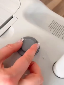 SG Childrens electric twist car anti-turnover kart for aged 1-6 baby drifting gliding toy gift double-seat adults can sit quiet moppingswinging