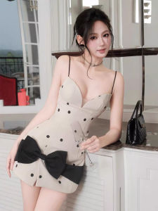 Sweet and Spicy Color-blocked Polka Dot Dress with Bow Accent Body-shaping