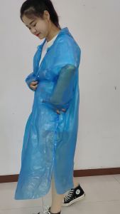 Jas Hujan untuk Keluarga: Pilihan Perlindungan Cepat dari Hujan