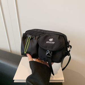 กระเป๋าผ้าใบทรงสี่เหลี่ยมเล็กแบบสะพายข้างลำลองสำหรับใส่โทรศัพท์มือถือในชีวิตประจำวันแบบลำลองสำหรับกลางแจ้ง กระเป๋าแฟชั่นสตรี 2025 รุ่นใหม่