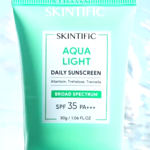 SKINTIFIC Aqua Light Daily Sunscreen SPF35 PA+++Water-Burst SunscreenOil Control No White Cast For Oily Acne Skin