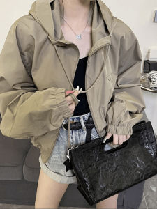 เสื้อแจ็คเก็ตกันหนาวทรงหลวมสไตล์เกาหลี 2025 แฟชั่น แขนยาว กระเป๋าใหญ่ ซิป คอตตอน ฤดูใบไม้ร่วง 2023 เสื้อผ้าทำงาน