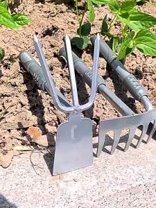 Garden Tool Small Spade