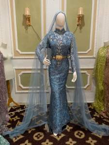 Gaun slim free jubah veil dan ekor