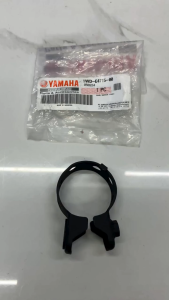 YAMAHA Genuine Muffler Clip Pipe Clip for XMAX 300 V1 V2 V3 - Black - 1 PC
