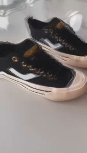 Vart - Sepatu pria Black White Low Casual sneakers lokal