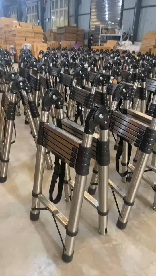 Lifting straight ladder multi-functional telescopic ladder aluminum alloy ladder lightweight portable telescopic ladder