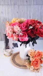 Bunga Hantaran Premium: Bunga Mawar Mekar Artificial & Dekorasi