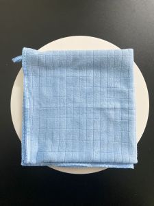 Combo 3 Khăn Lau Xe Hơi Xe Máy Lau Bàn Ghế Quán Ăn Quán Cafe Lau Bếp Dệt Từ Chất Liệu Sợi Microfiber Mềm Mịn Khăn Không Ra Màu Không Sổ Sợi Thấm Hút Vượt Trội Kích Thước 50x55. Khăn Không Gây Trầy Xước Bề Mặt Được Lau!