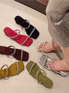 French Style Small Heel Sandals Outwear Womens Shoes 2024 Summer New Arrival Chunky Heel with Skirt Rhinestone Fashion Elegant Flip Flops