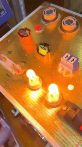 ไฟเลี้ยวแฟลช NEW LED 5SMD ขั้ว T10 สำหรับมอเตอร์ไซค์และรถยนต์ สว่างตาแตก (สินค้าพร่อมส่งจากไทยทุกวัน)