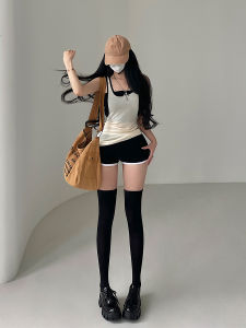 Young เด็กผู้หญิง อินเทรนด์ บล็อกสี แขนกุด เสื้อกั๊ก มีเชือกแขวนคอแผ่นหน้าอกในตัว เสื้อท่อนบน สูง เอว กางเกงขาสั้น ชุดสําหรับผู้หญิง