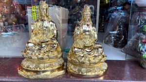 Tượng phật bà quan âm bằng đồng bệ bát giác hàng bóng đẹp cao 51cm DxRxC: 33x29x51cm nặng 10kg