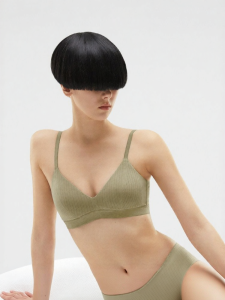 Bananain | Seamless Back Design Bra for Big Breasts Modesty Look