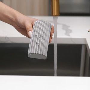(Official MY) Scrub Daddy Damp Duster Easy Cleaning Sponge Chemical-free Dusting Grey Yellow Pink Blue