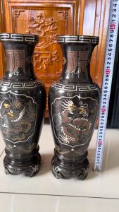 Đôi lọ hoa bằng đồng đỏ khảm ngũ sắc cao 38cm nặng 10kg/đôi đk miệng 10cm đk bầu 15cm