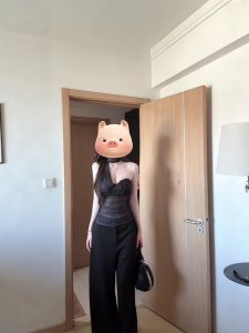 VKSOD | ชุดเสื้อกั๊กแขนกุดลายจุดสำหรับผู้หญิงในฤดูร้อน ชุดกางเกงขายาวทรงหลวม ชุดสองชิ้น แขนกุด คอวี ความยาวปกติ