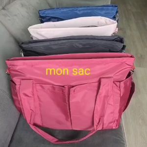 กระเป๋าไนลอนใบใหญ่ กระเป๋าผ้าไนลอนพร้อมส่ง กระเป๋ามีช่องเล็กน้อยและเครื่องด้าน 3 ช่องเพื่อ NOTEDOCK ที่มีส่วน