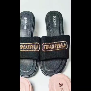 Sandal Karet PCU Slop Wedges Ban Bludru Emboss MUMU Glitter LCR L1900-1 36-40
