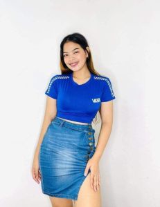 vanz semi crop top