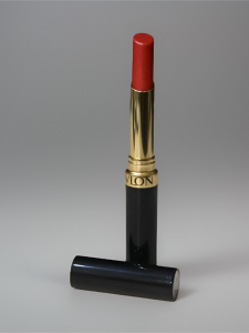 Revlon Velvet Ultra Moisturizing Lipstick Long-lasting Glossy Natural Lip Color for Commuting And Daily Bare Makeup