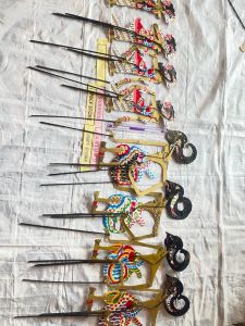 Wayang YUDISTIRA PUNTODEWO ARJUNO KRESNO NAKULO Rama