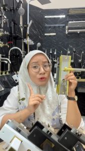 Gagang Pintu Minimalis Hitam Gold 20cm Tanggung VINCITORY HM 887-87