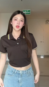 เสื้อโปโลสีน้ำตาล ปกริ้วกากีน้ำเงินเหลือง polopeak