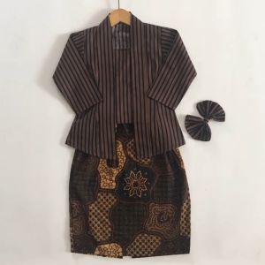 KEBAYA ANAK LURIK KEBAYA LURIK ANAK PEREMPUAN KUTUBARU ANAK WARNA COKLAT