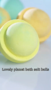 ลูกบอลอาบน้ำ ลูกบอลอาบน้ำ อ่างอาบน้ำฟองสำหรับผู้ใหญ่ ลูกบอลอาบน้ำ สายรุ้งอาบน้ำ อ่างอาบน้ำสำหรับเด็ก ลูกบอลเกลืออาบน้ำน้ำมันหอมระเหย กลิ่นหอมที่อุดมไปด้วย อ่างอาบน้ำโฟมผ่อนคลาย ผิวอ่อนโยน