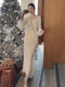 Elegant White Dress Set for Rich Young Women Autumn Winter Chilly Simple And Grand High Waist A-Line Skirt Casual High Quality