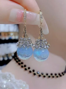 ต่างหูไข่มุกสีน้ำเงินหรูหรา ประดับเพชรเล็กๆ จี้หูรูปผีเสื้อสไตล์เกาหลี ต่างหูแฟชั่นสำหรับผู้หญิง