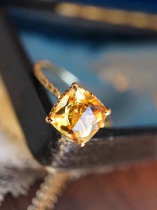 Prosperity Bringing Yellow Crystal 18K Gold Plated Braid Ring