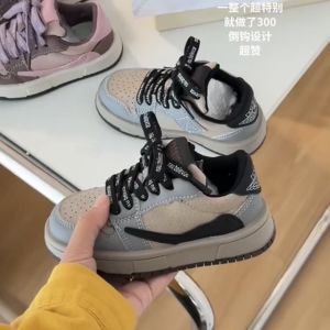 Anti-Slip Wear-Resistant Childrens Sports Shoes for Boys And Girls Running Shoes Low Top Ultra-Fiber Shoe Faces Rubber Soles