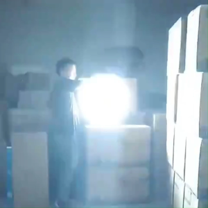 ของแท้ ไฟโซล่าเซลถน UFO ไฟโซล่าเซลล์ 2000000W Solar Street Light ไฟถนนLED ไฟภายนอกอาคาร แสงสีขาว IP68กันน้ำ โหมดการเหนี่ยวนำอัจฉริยะ รับประกัน 30 ปี