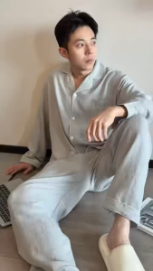 ชุดนอนชาย ชุดนอนลายเมฆผ้าฝ้ายเนื้อนุ่ม สวมใส่สบาย ระบายอากาศได้ดี ชุดนอนไซส์เดียวใส่ได้ทุกคน