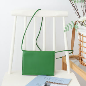 K-style New Arrival Retro Soft Leather Envelope Bag Easiest for Match Fancy Portable Multi-Layer Mobile Phone Bag Womens Shoulder Messenger Bag Fashion